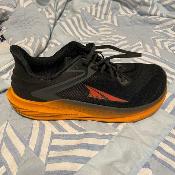 Altra Torin 8 Men's Athletic Running Shoes 11. - Picture 4 of 10